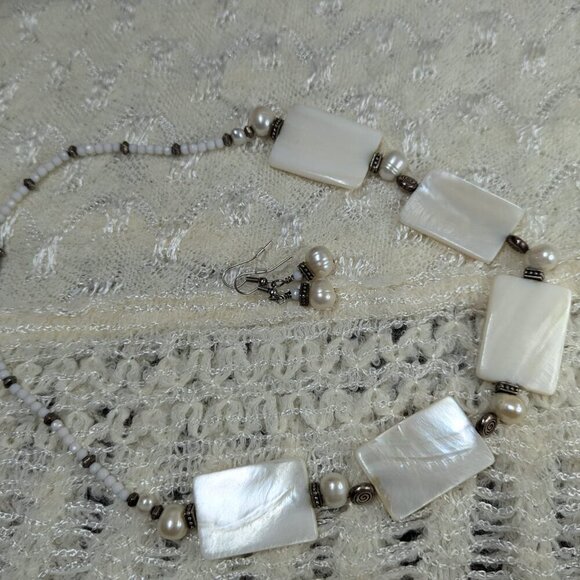 White Natural Square Mother of Pearl Necklace Earrings Natural Pearl Bead - Picture 2 of 10